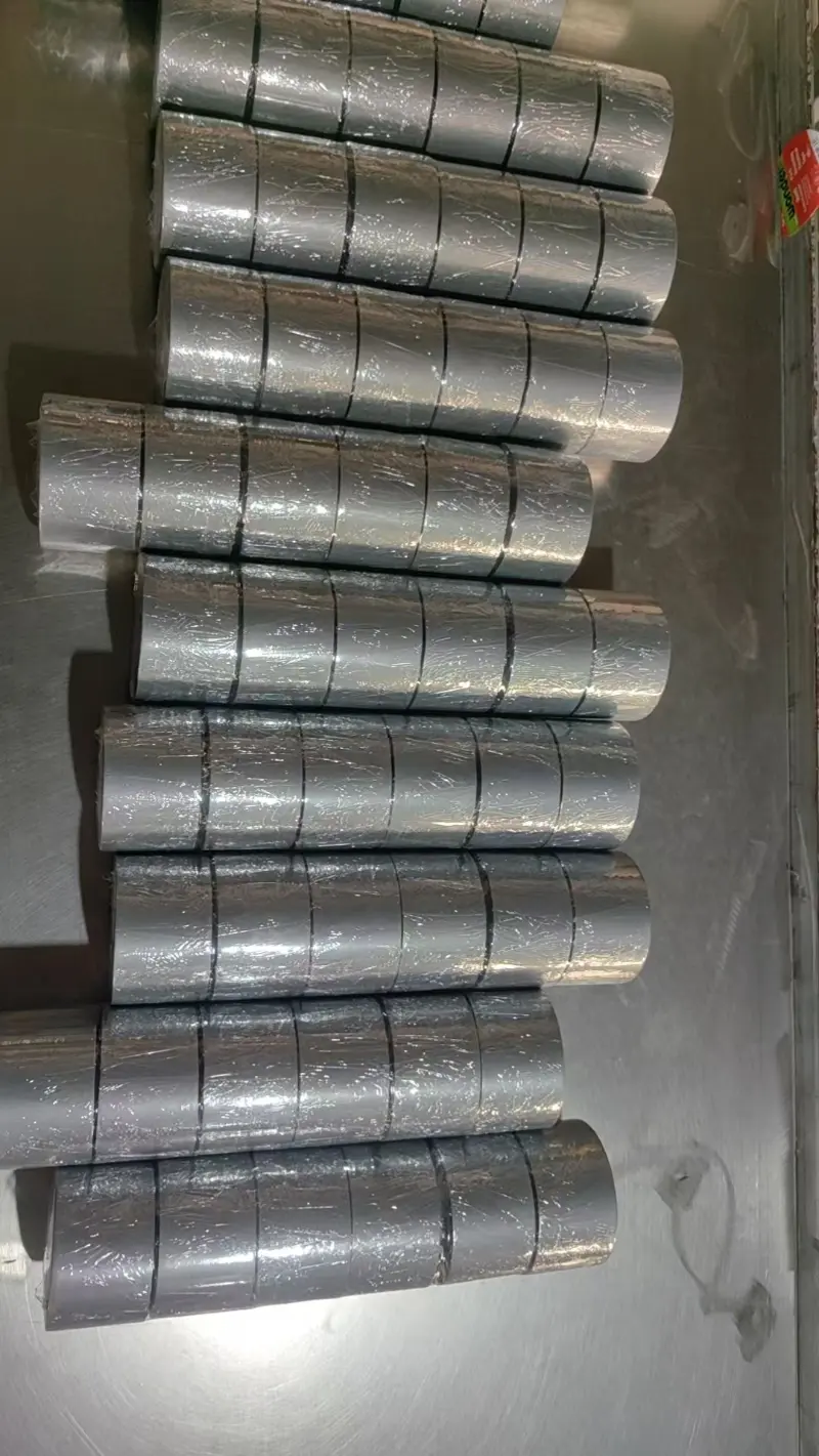 నీటి ఆధారిత జిగురు, చమురు ఆధారిత జిగురు మరియు హాట్ మెల్ట్ జిగురు మధ్య వ్యత్యాసం